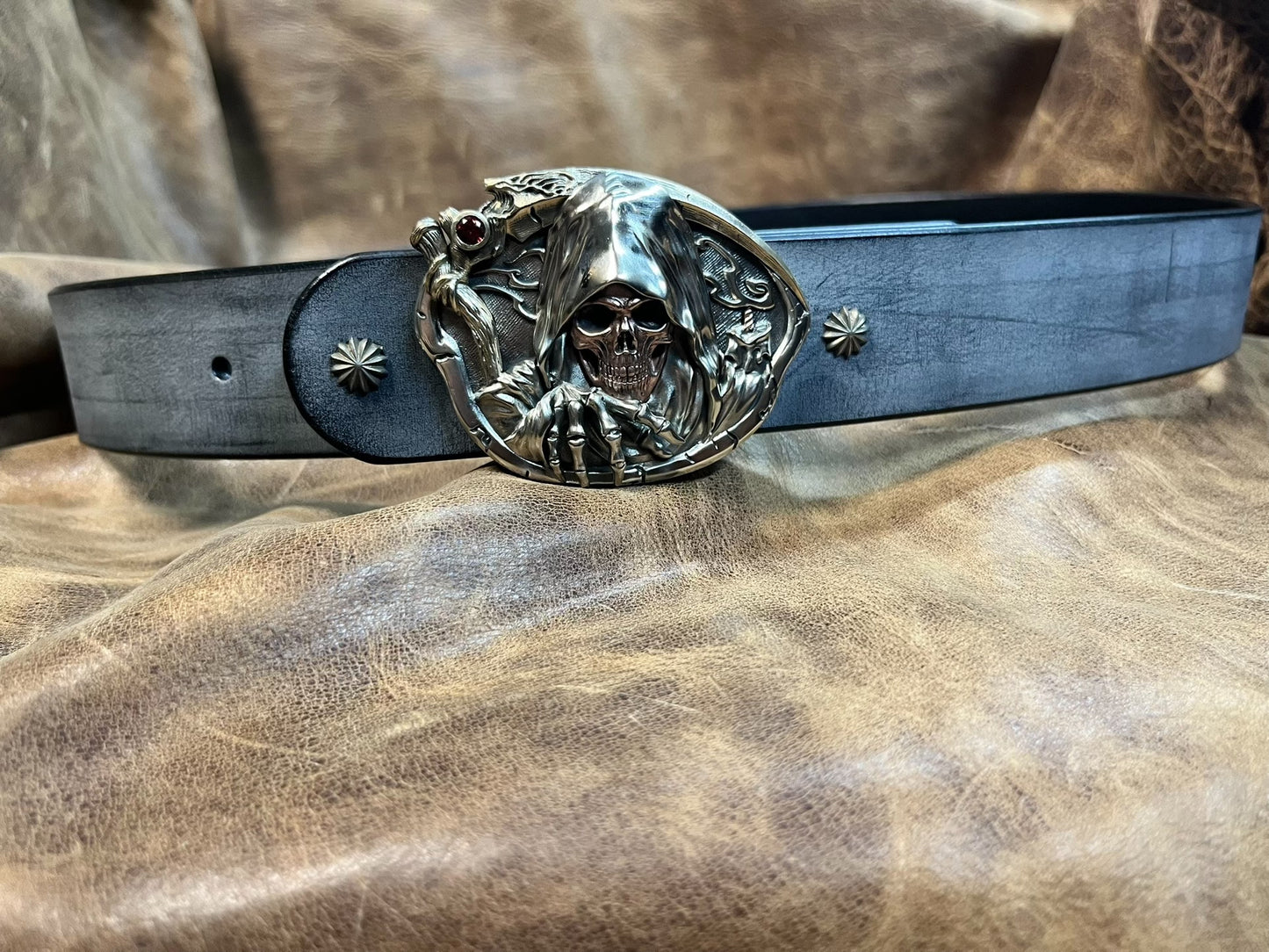 Tiger pure copper handmade custom belt buckle
