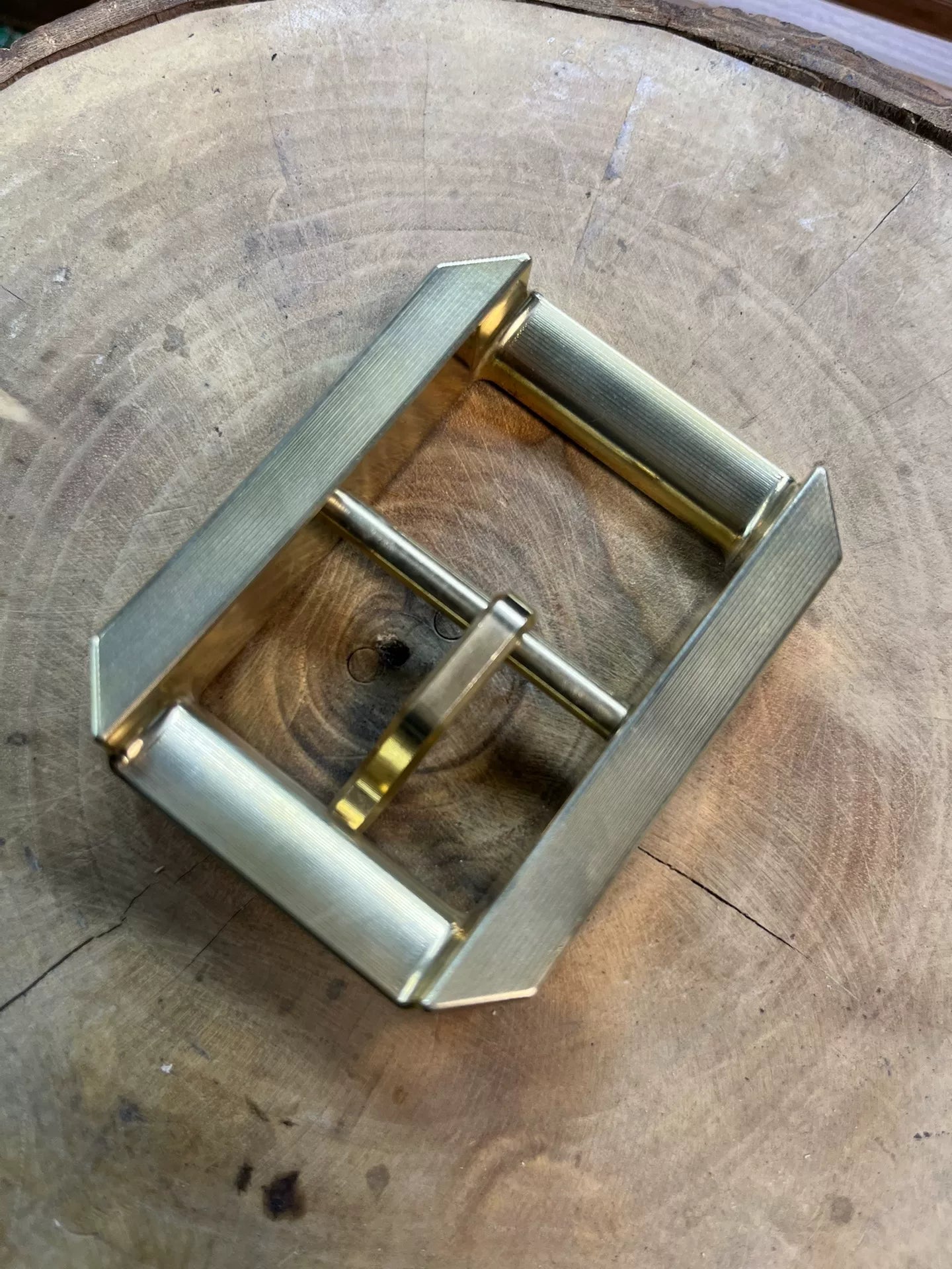 Extra thick and heavy CNC belt buckle integrated brass wire cutting…