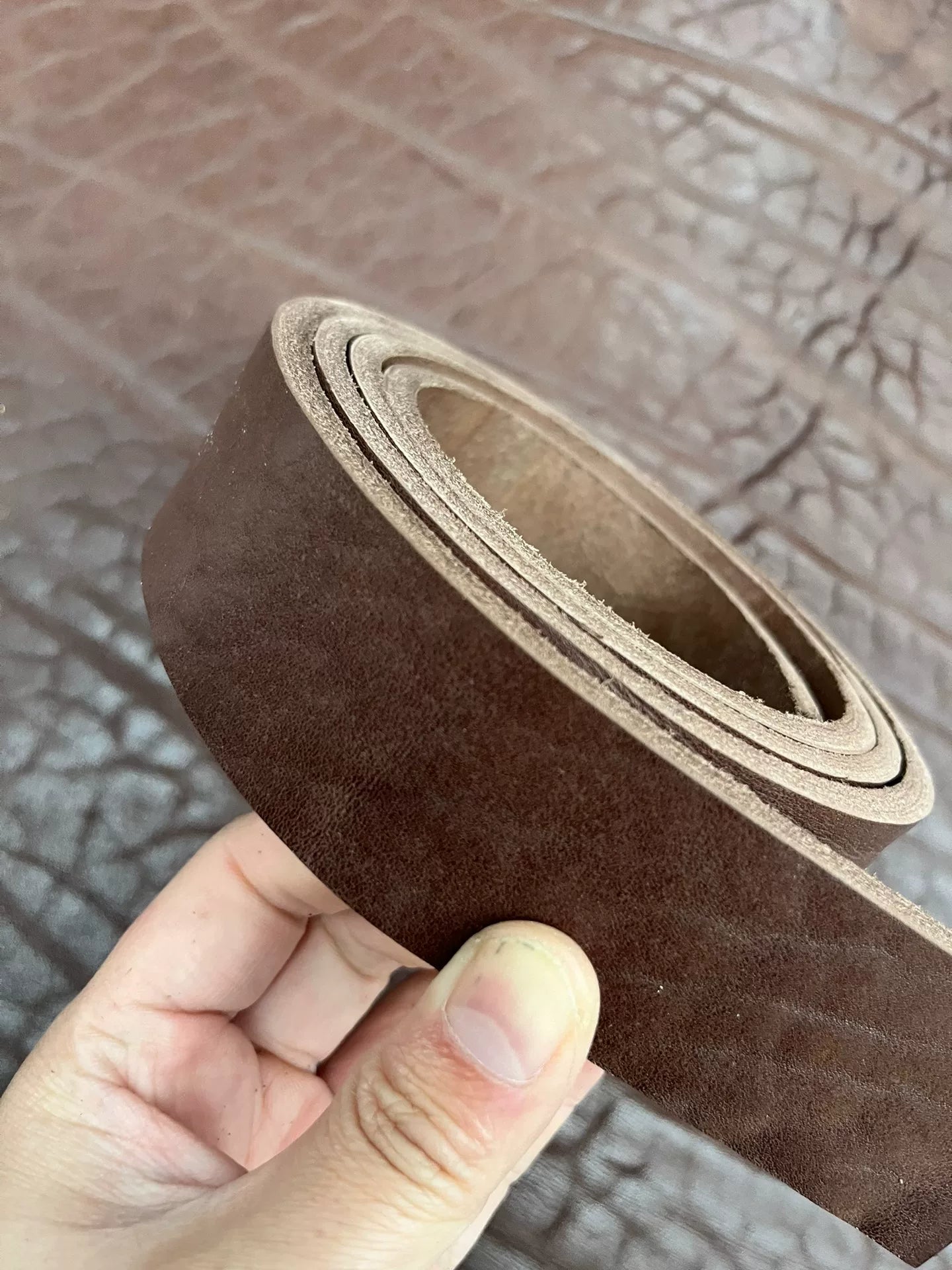 5mm Thick Buffalo Leather Belt Strap — Black/Brown
