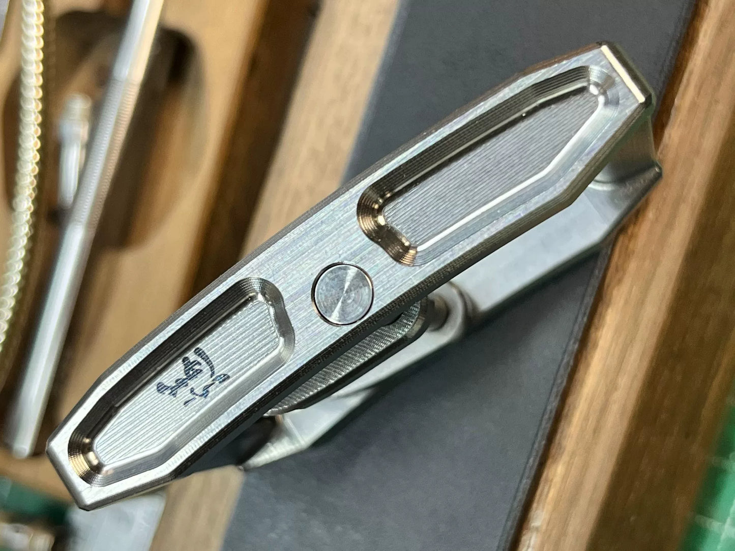 West Wind Tunnel pure titanium buckle