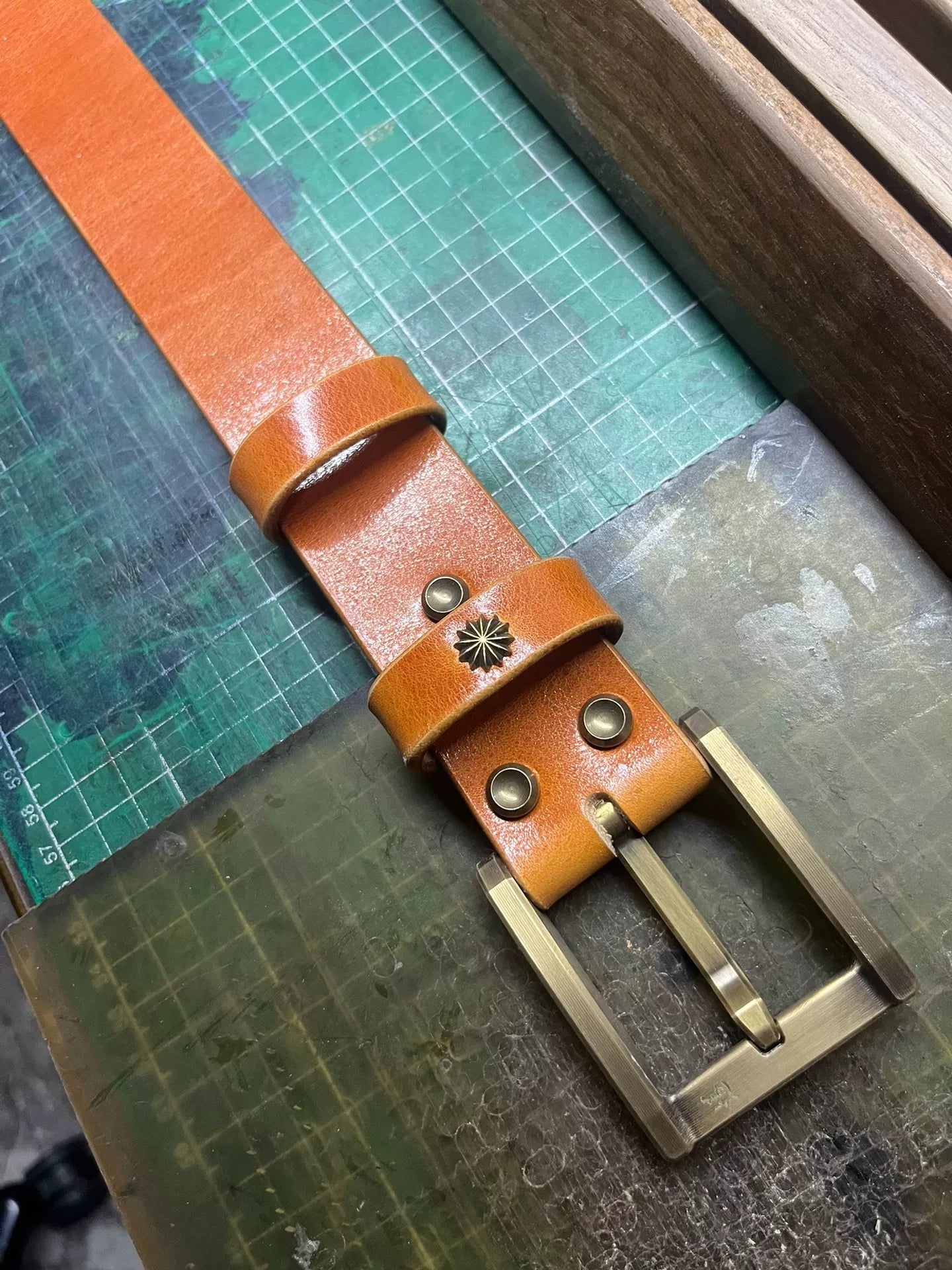 Authentic West Wind No. 3 pure copper wire-cut belt buckle with Ita…