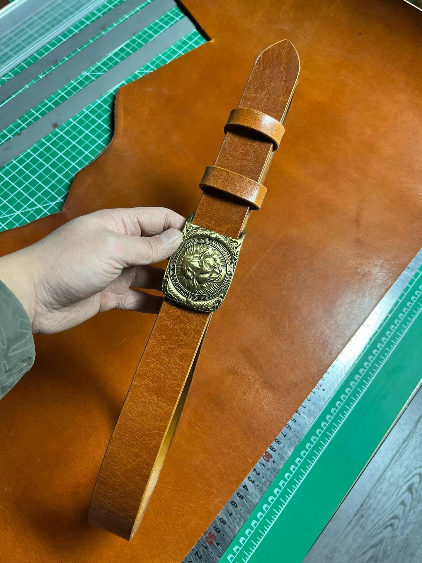 Horwen style oil wax genuine first layer cowhide handmade belt