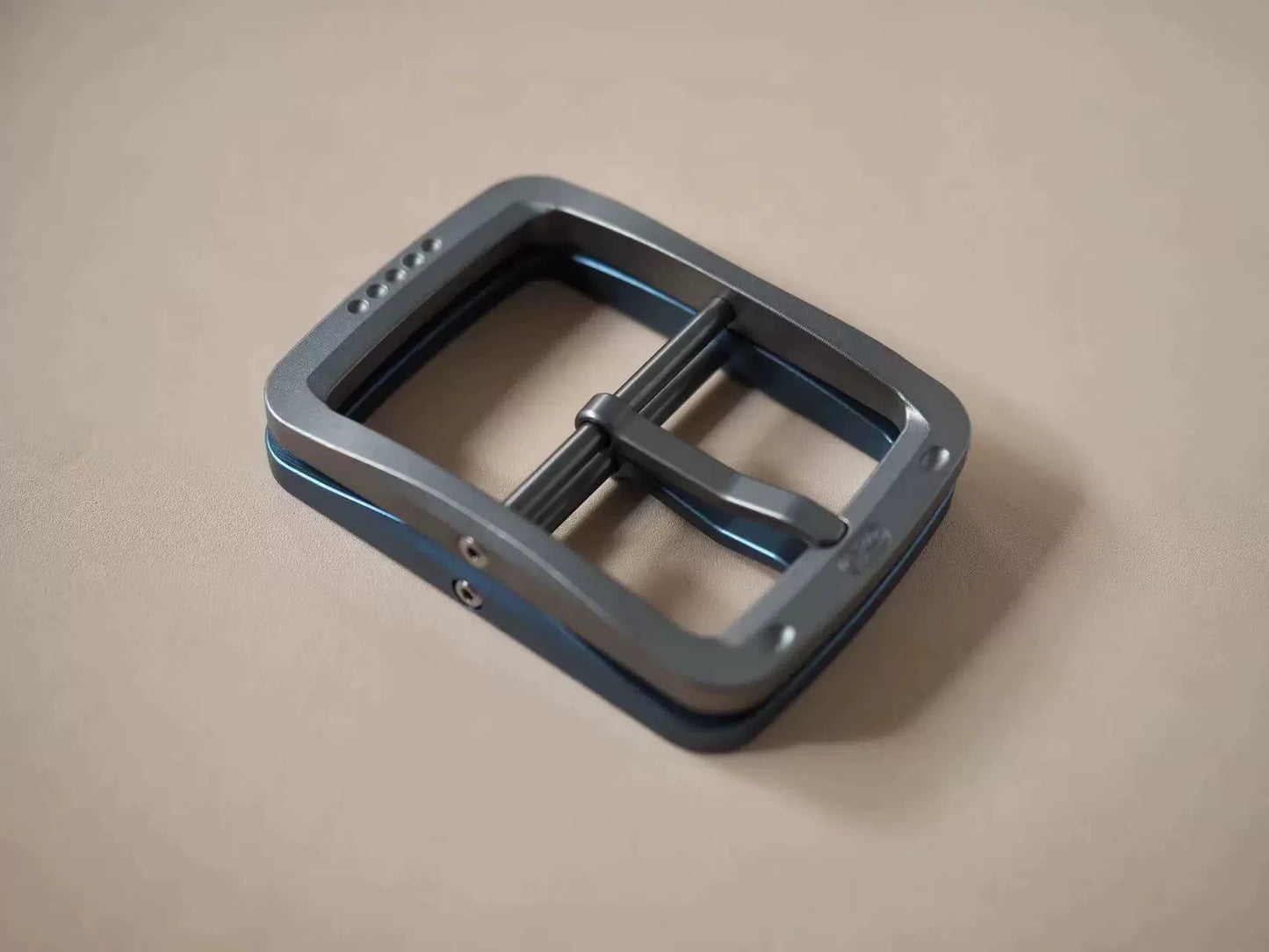 Xifeng Tunnel titanium alloy belt buckle head