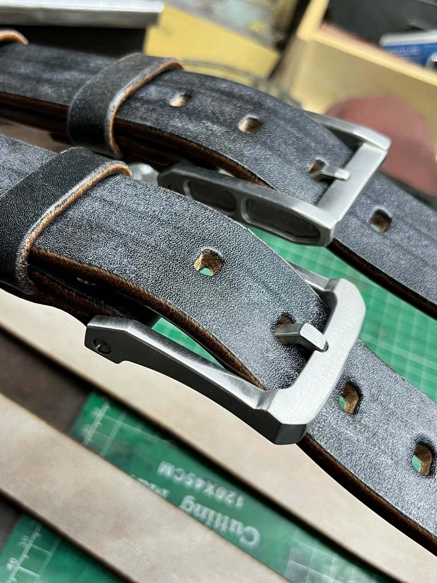 JF.J.Baker private custom-made full-grain horse bridle leather belt…