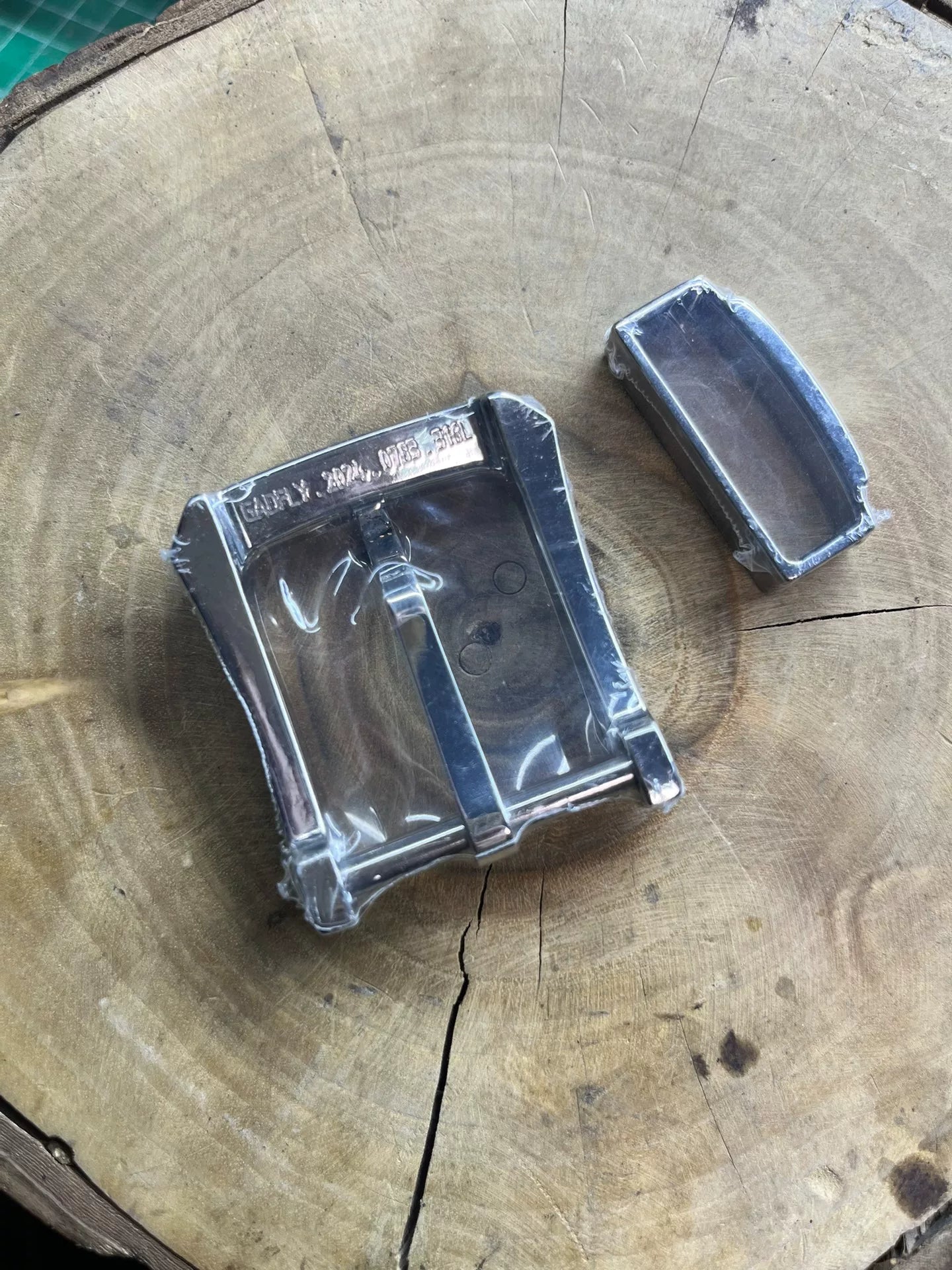Brand-New Authentic 'Cowfly' Buckle Set