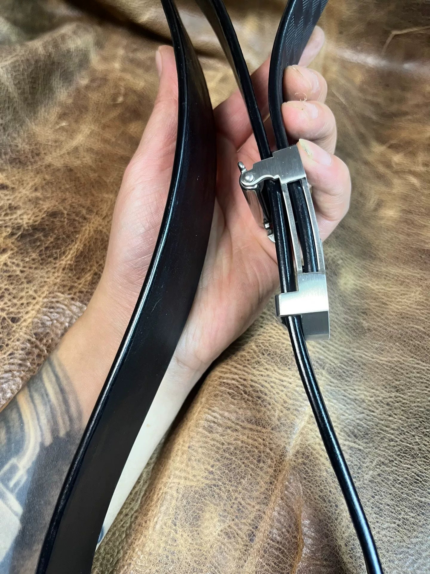Solid 304 stainless steel toothless automatic buckle