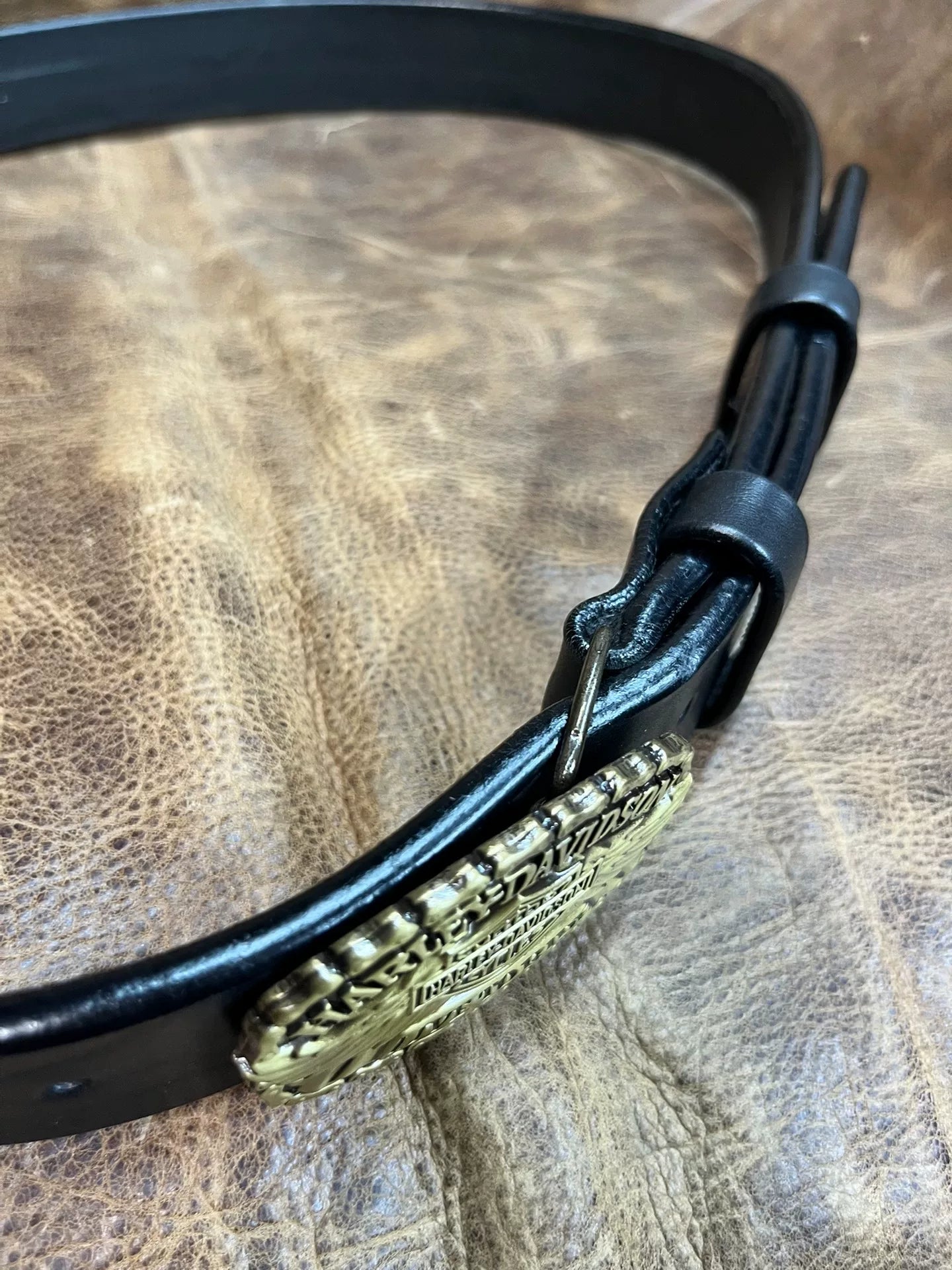 Super awesome 6mm thick North American black dyed bison leather fir…