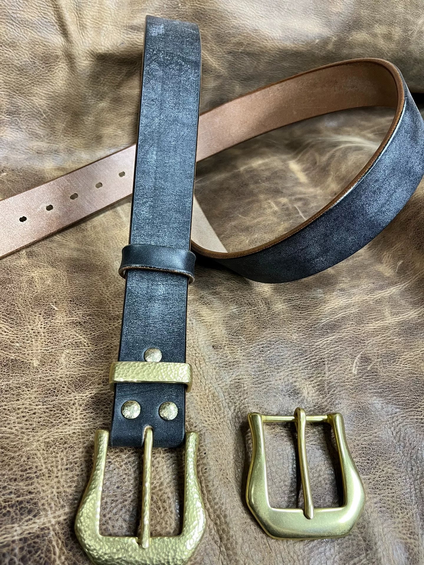British JF horse bridle with handmade hammered solid brass belt buc…