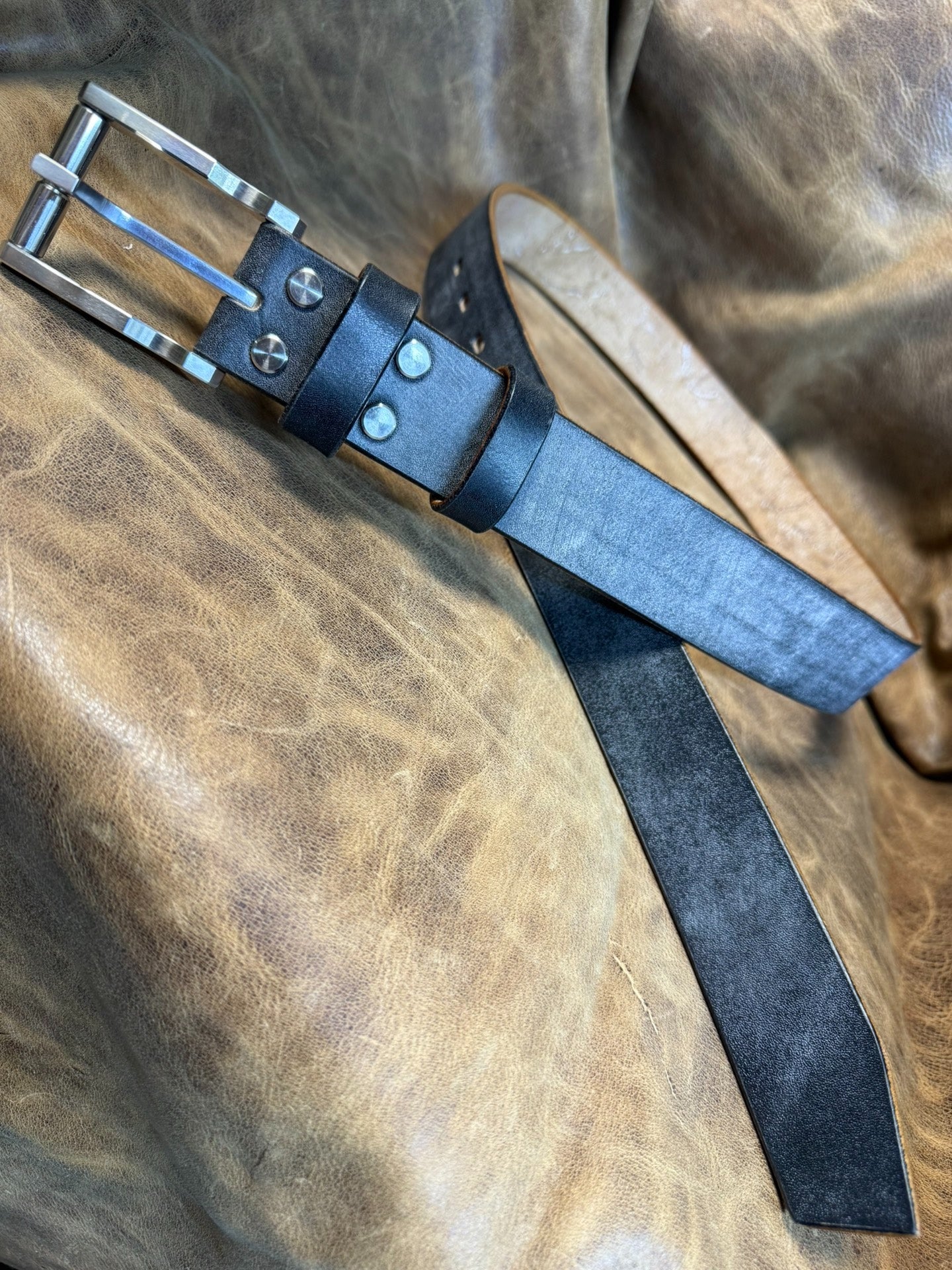 316L Line-Cut Stainless Buckle Paired with J.F. Baker Full-Grain Br…