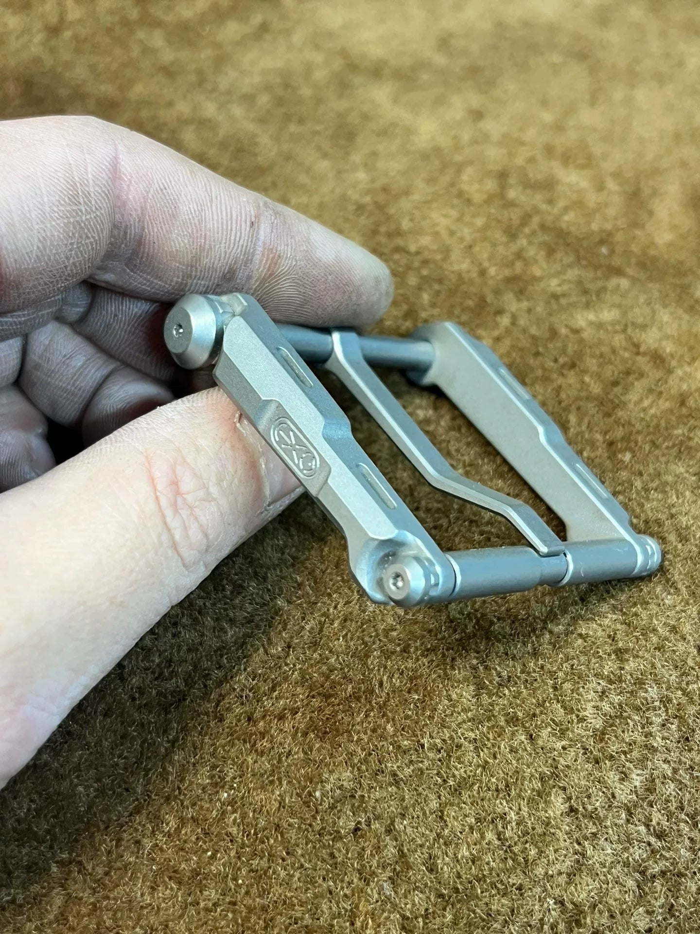 West Wind Tunnel titanium alloy belt buckle, hypoallergenic material
