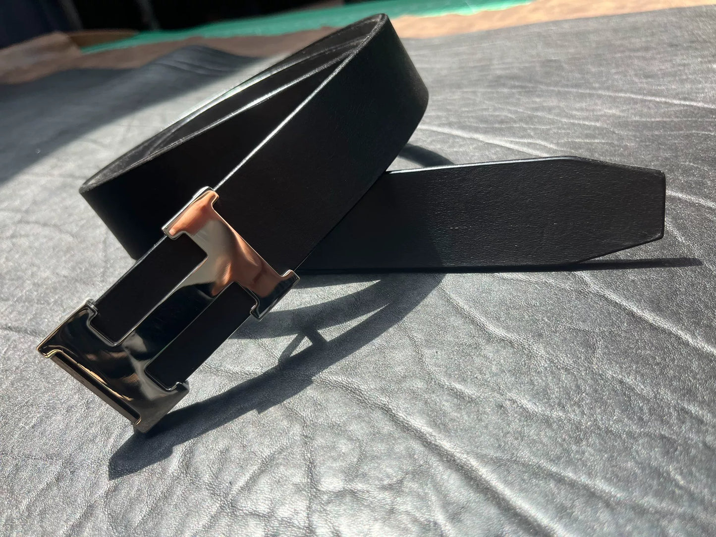Mirrored Hermès box buckle with black dyed Italian men's business f…