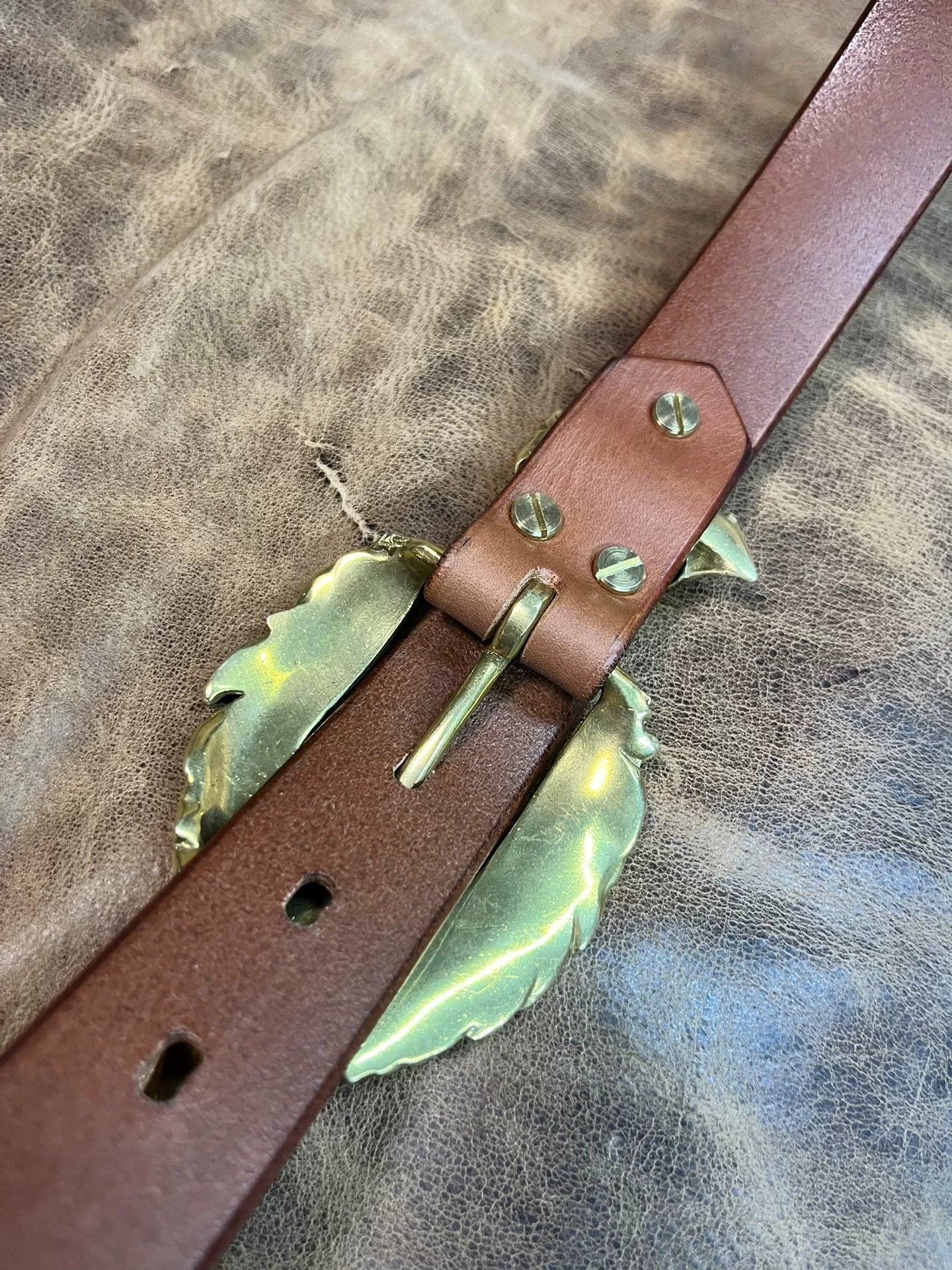 Customized American vintage handmade belt, solid brass belt buckle
