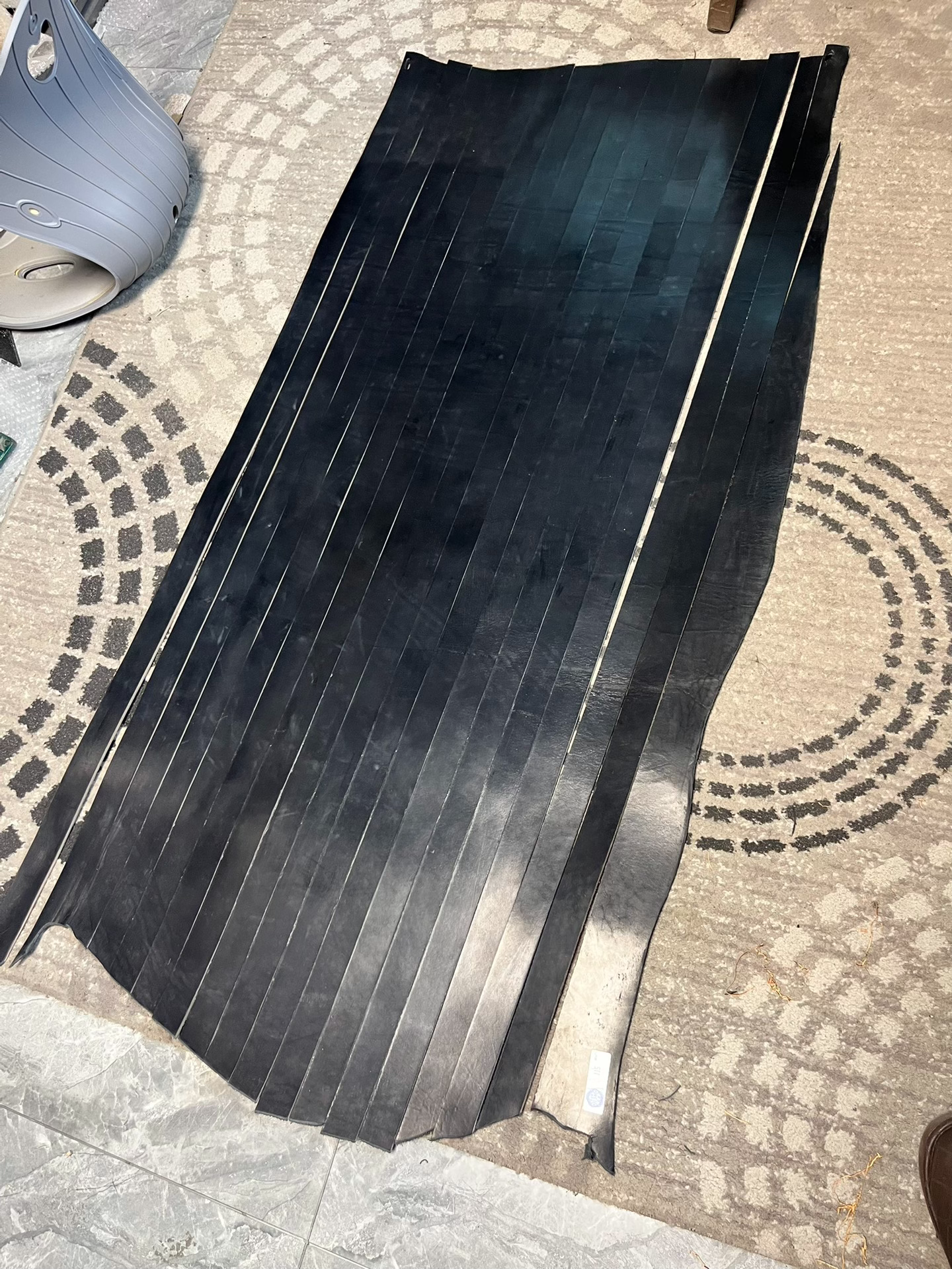 Japanese Tochigi black arrives with a thickness of 5.5 to 6.5 inche…