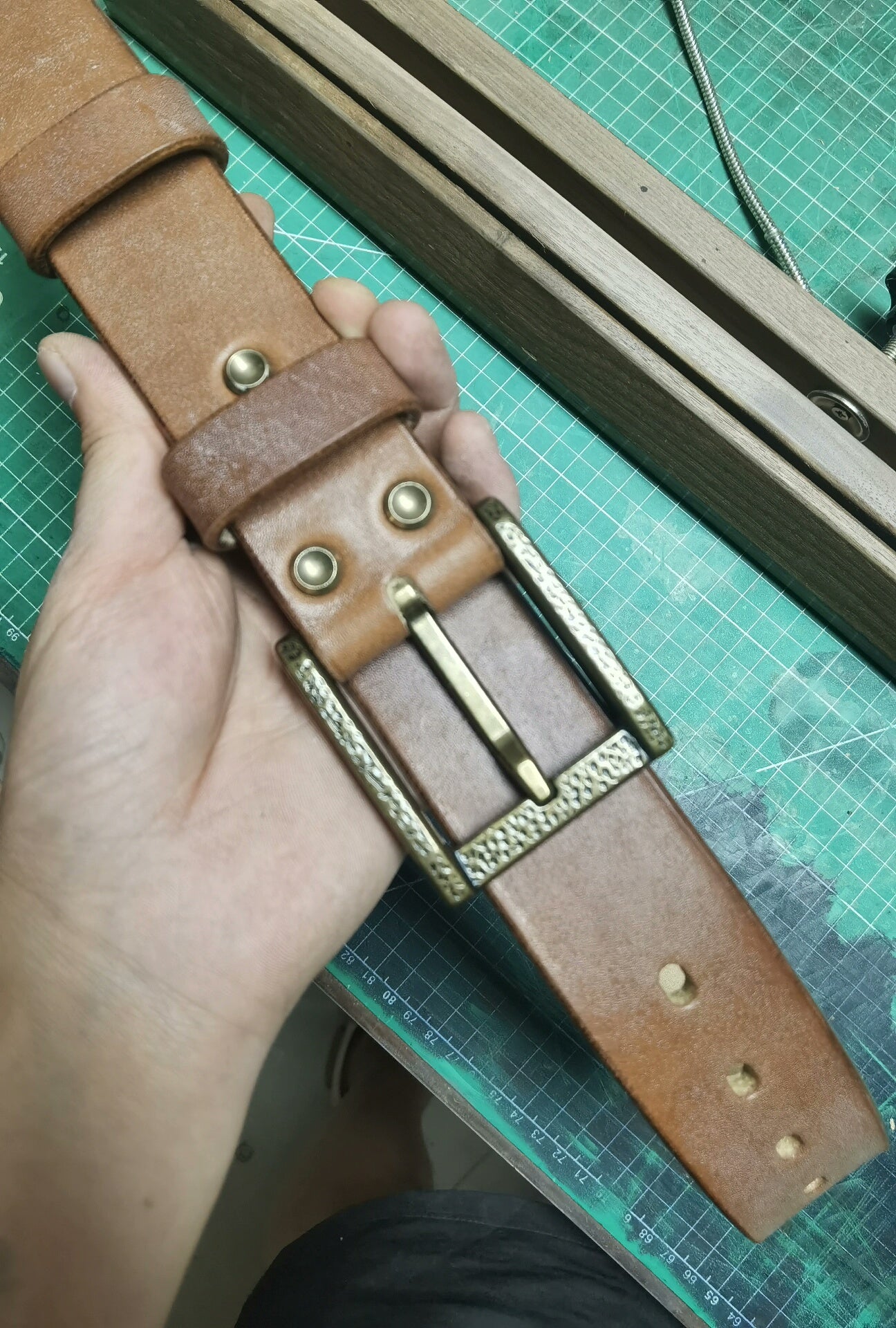 5.5mm thick brown – caramel color JF – jf imported British bridle l…