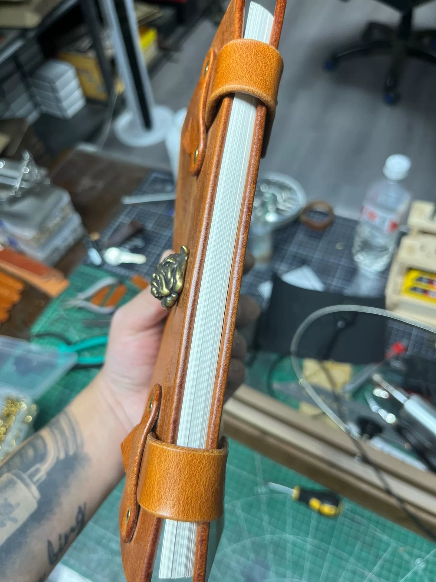 Horwen style oil wax leather A5 made of 4mm single layer thickness…