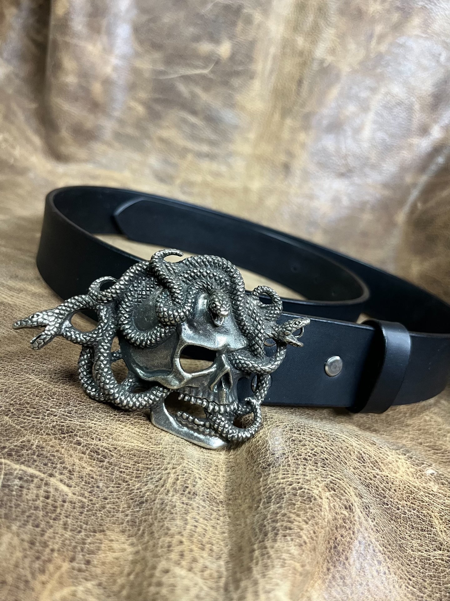 American retro skull snake pure copper and white copper belt buckle…