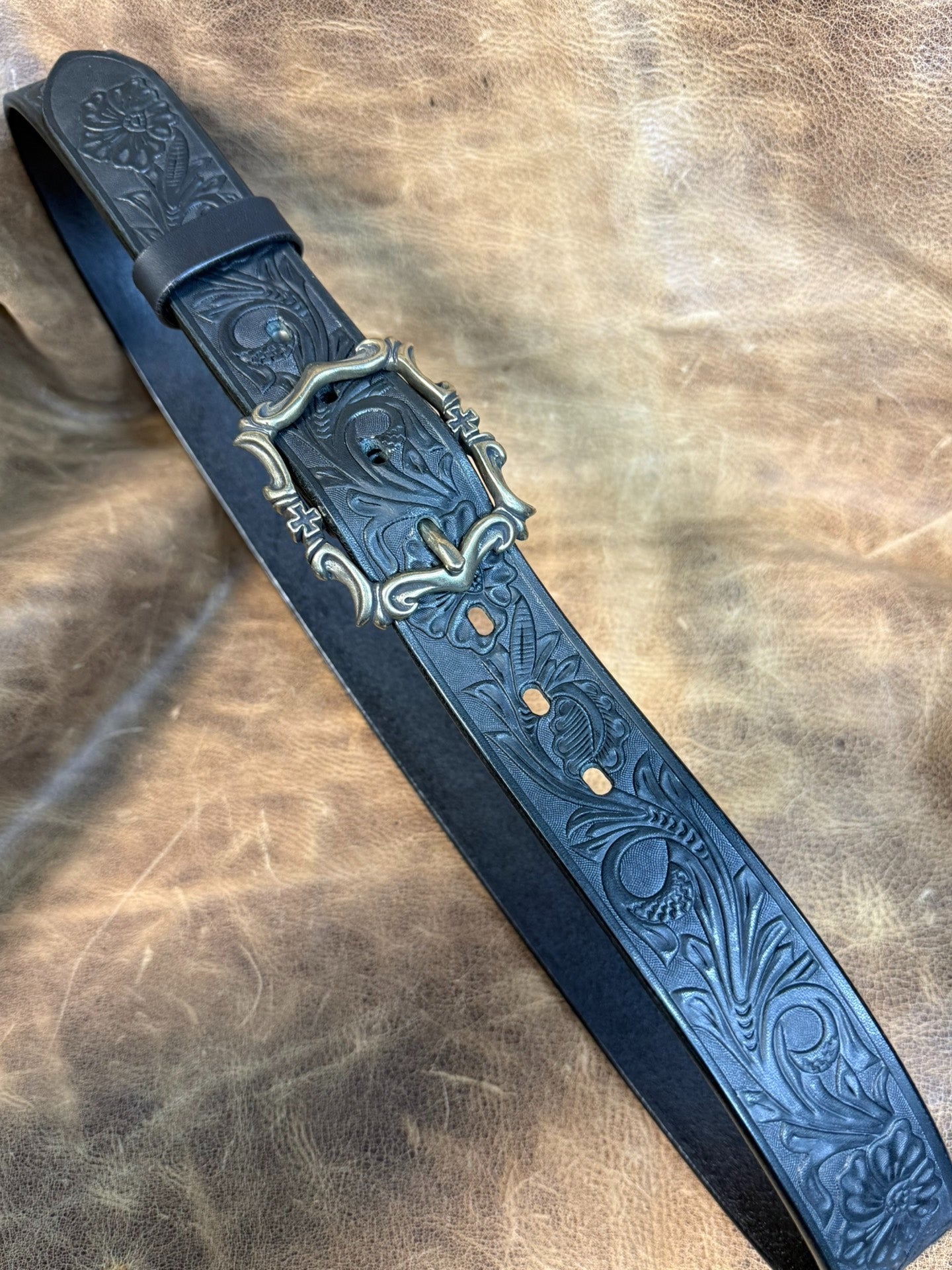 Customized Italian saddle carved handmade belt