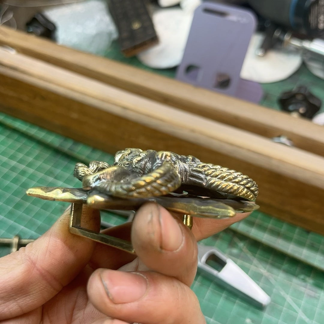 Brass Pan pure copper six-pointed star belt buckle