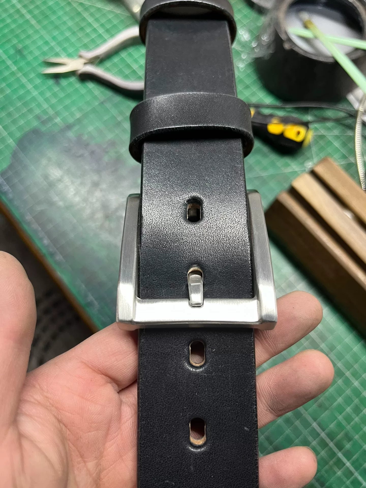 6.5mm Japanese Shonan Heavy Oiled Back Leather