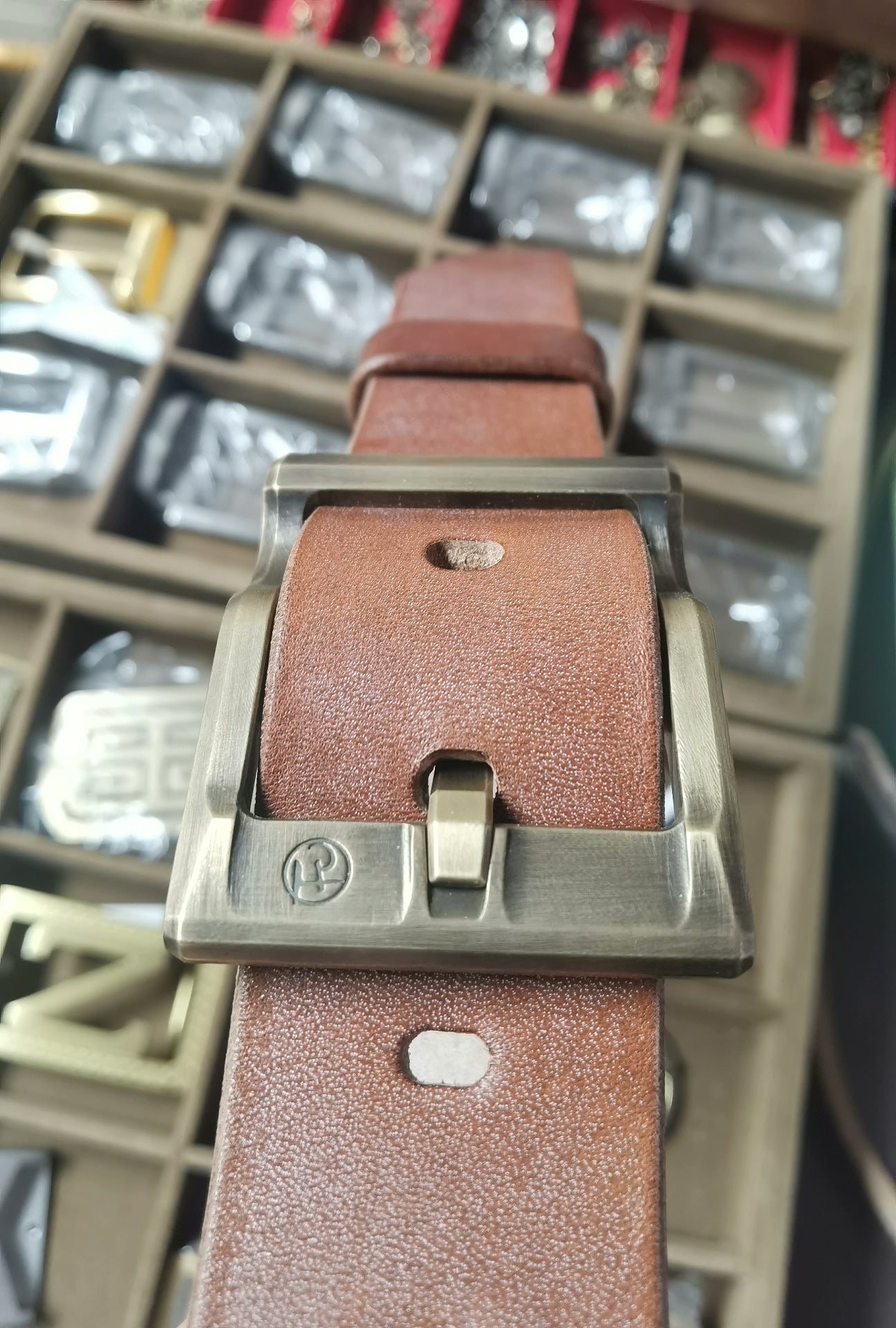 5.5mm thick caramel color JF bridle. Full grain jf horse rein leath…