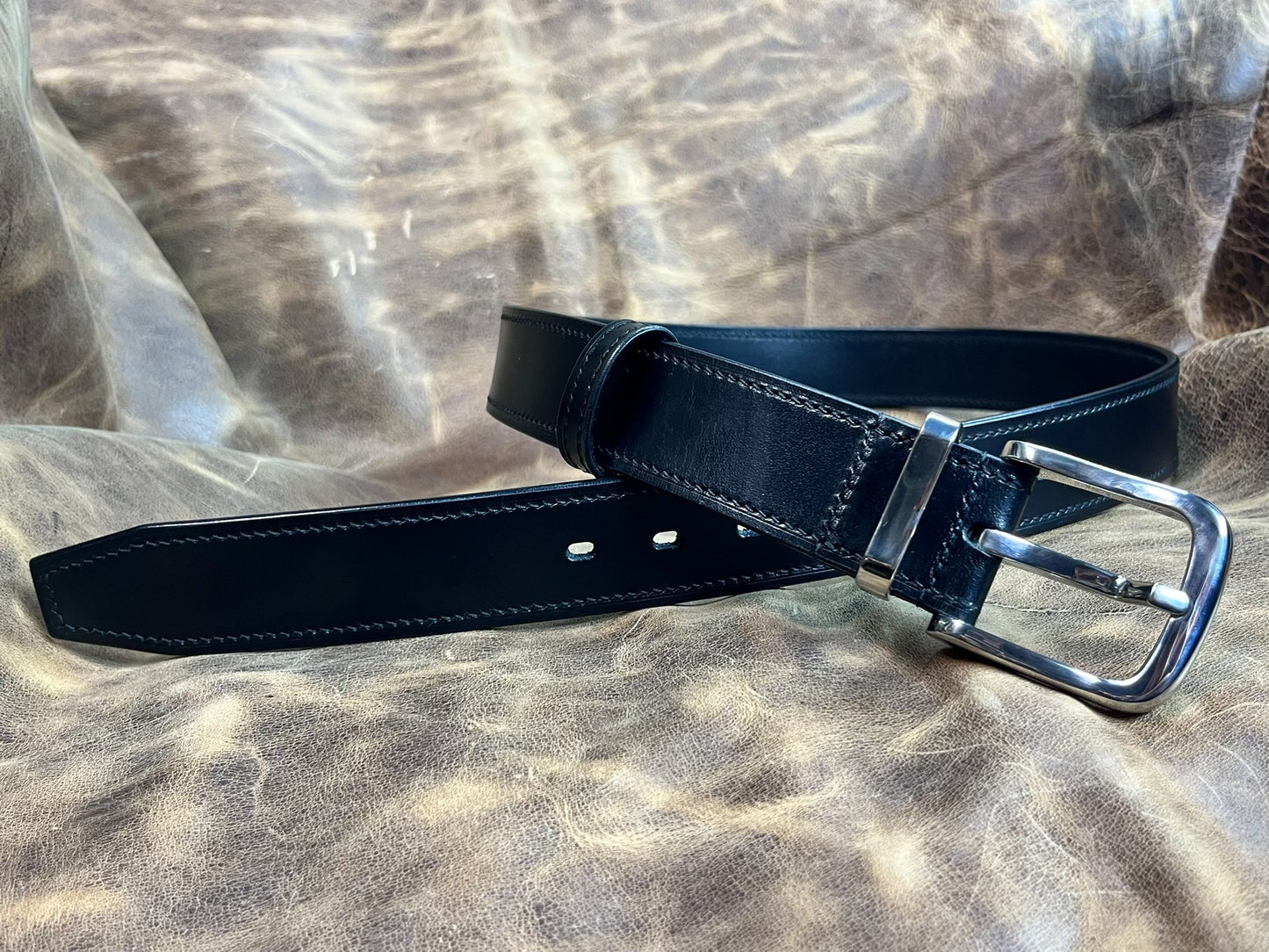 TWS Thomas Bridle Leather Business Dress Belt — Premium Finish