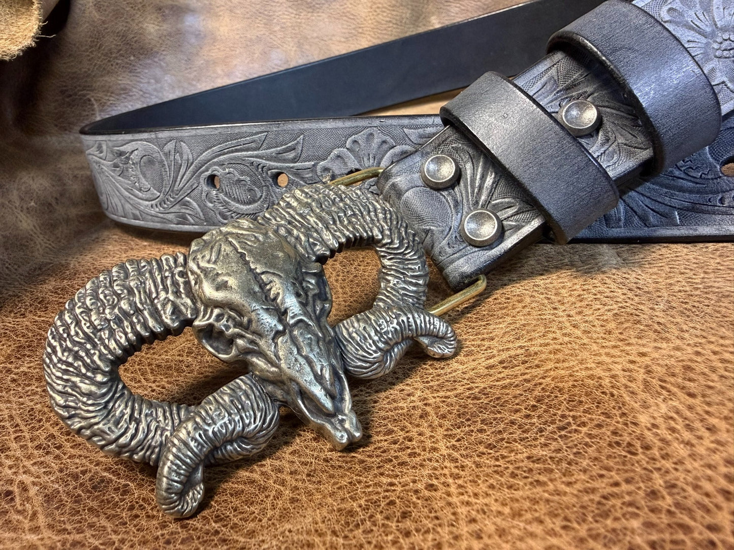 The Italian horse-rein carved handmade belt is custom-made