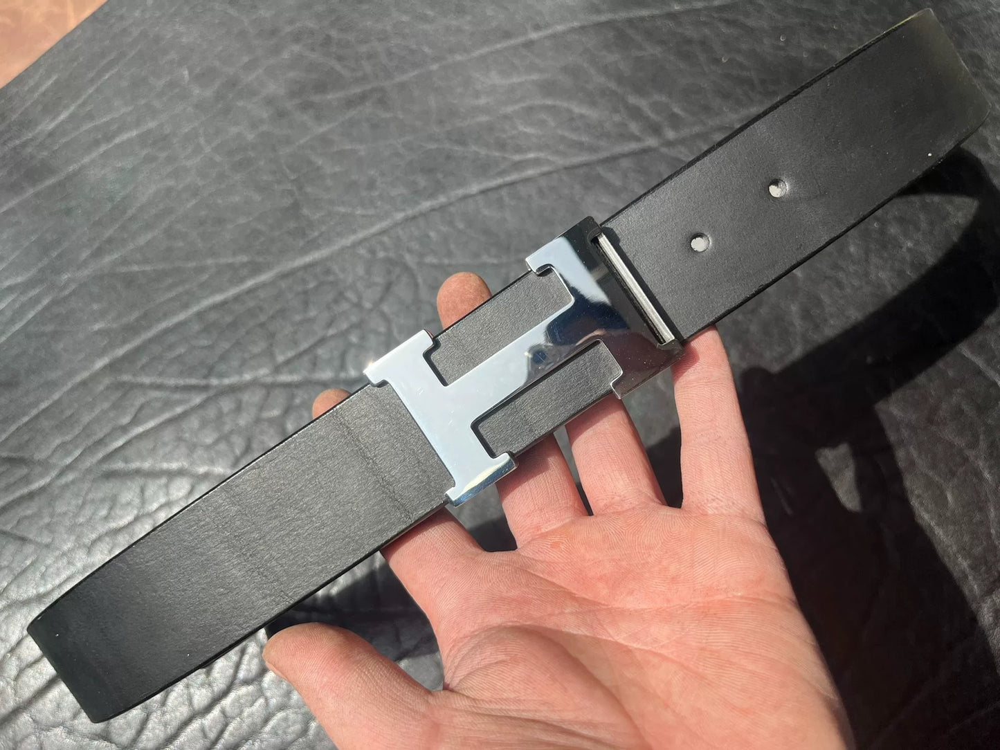 Mirrored Hermès box buckle with black dyed Italian men's business f…