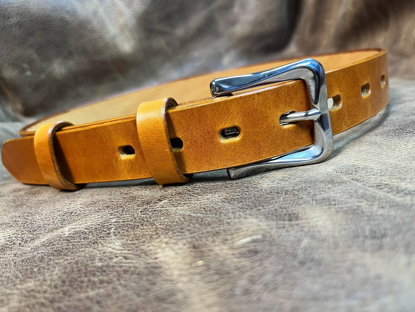 3cm Wide Genuine Top-Grain Leather Weightlifting Belt — Custom