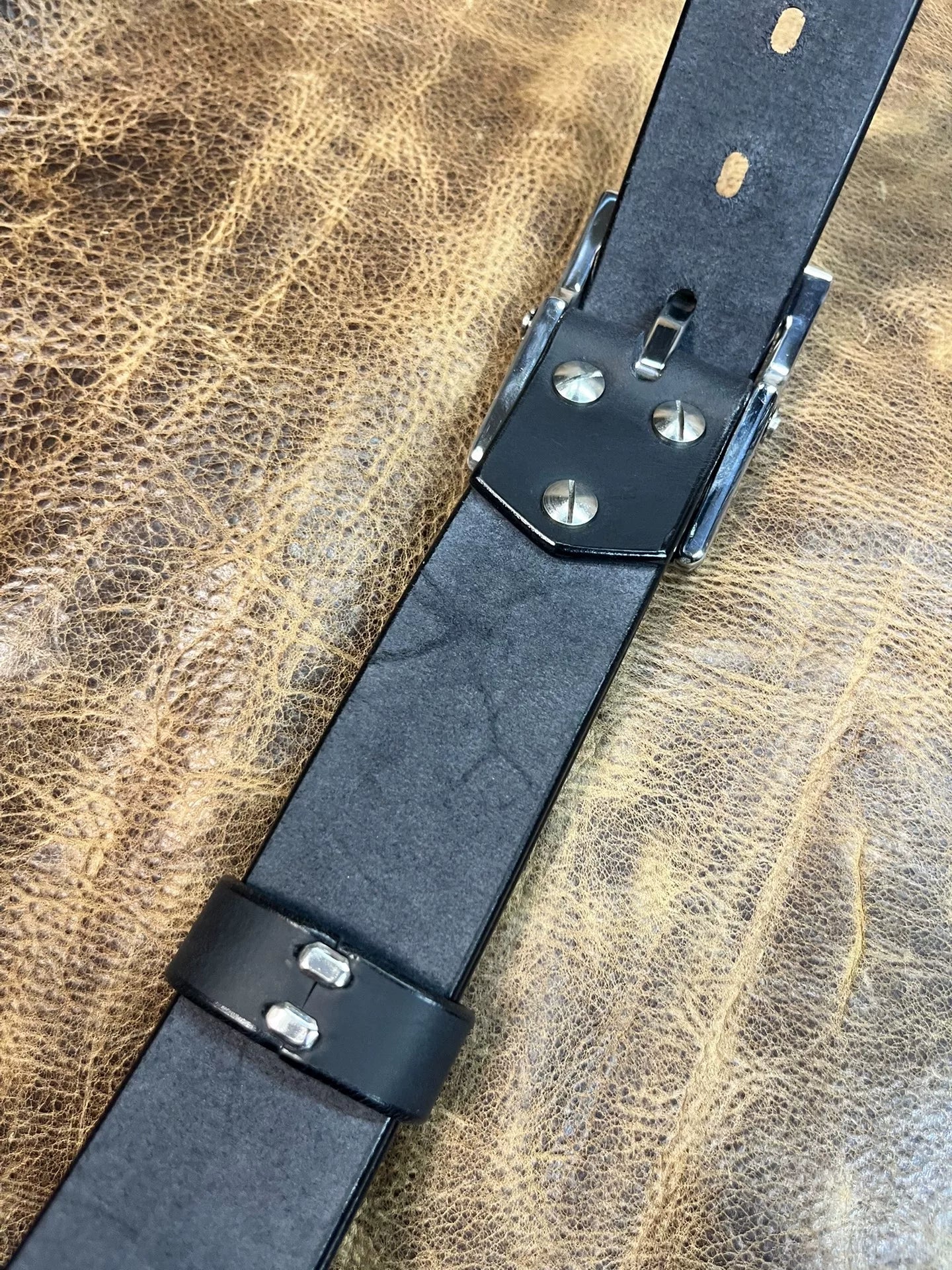Italian Zhiruo handmade belts are customized
