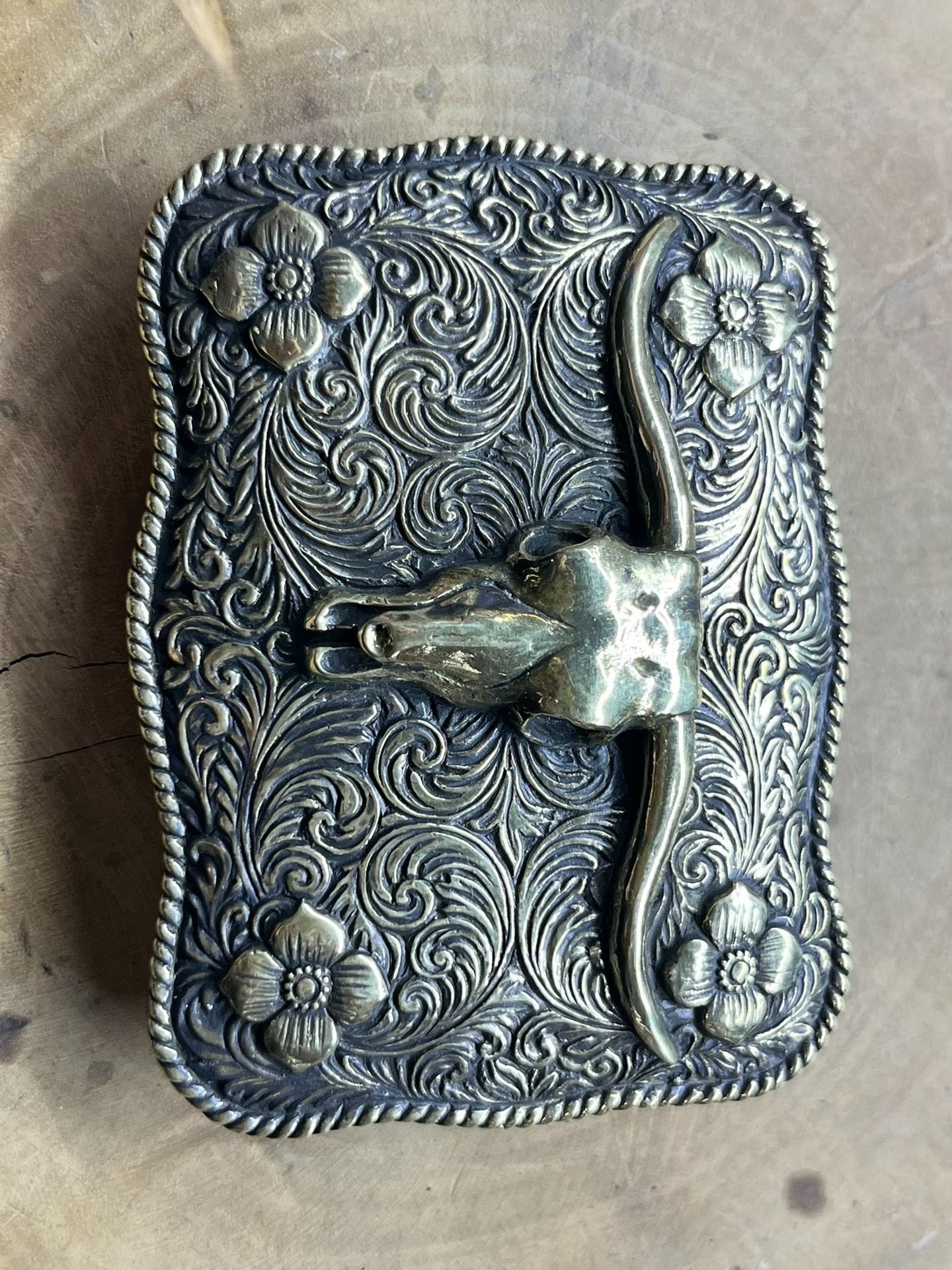Handmade western medieval Ami khaki bull head belt with brass belt…