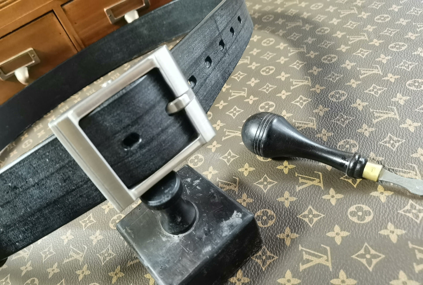 TWS 'Wind Dust' Gen 5 — Handmade Bridle Leather Belt