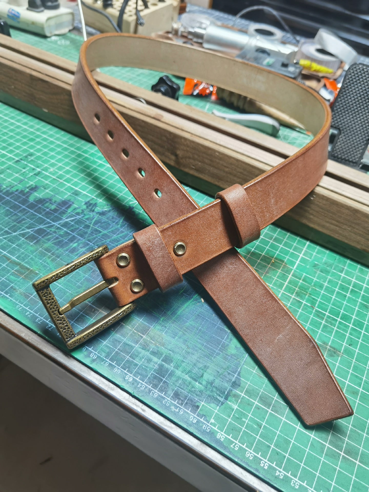 5.5mm thick brown – caramel color JF – jf imported British bridle l…