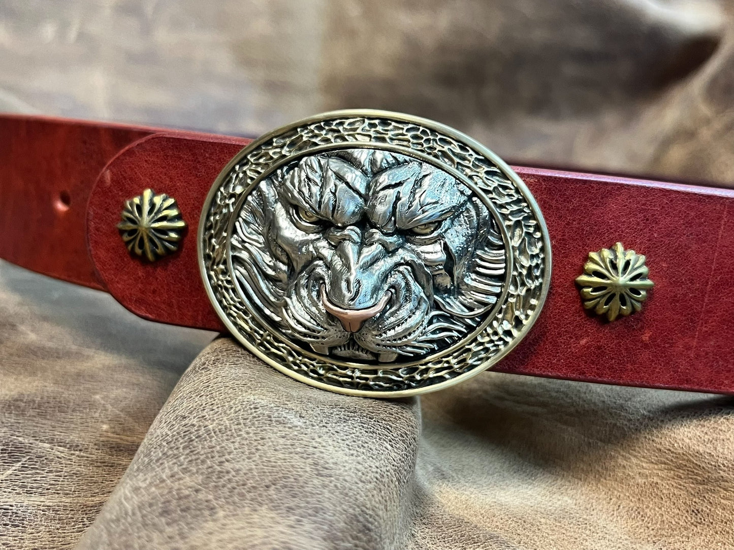 Tiger pure copper handmade belt buckle