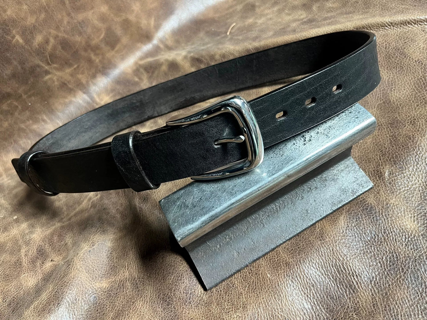 4.5–5–5.5 mm thick handmade belt