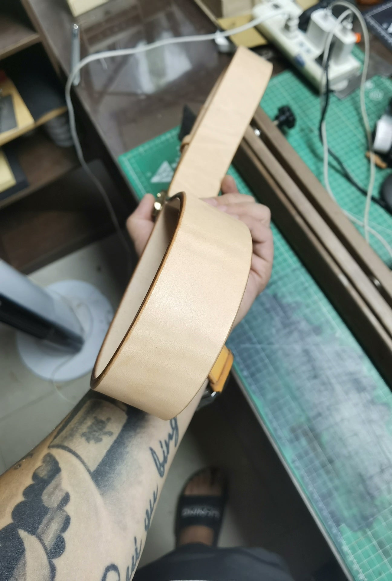 Meian handmade belt, assembled with a replica gadfly buckle