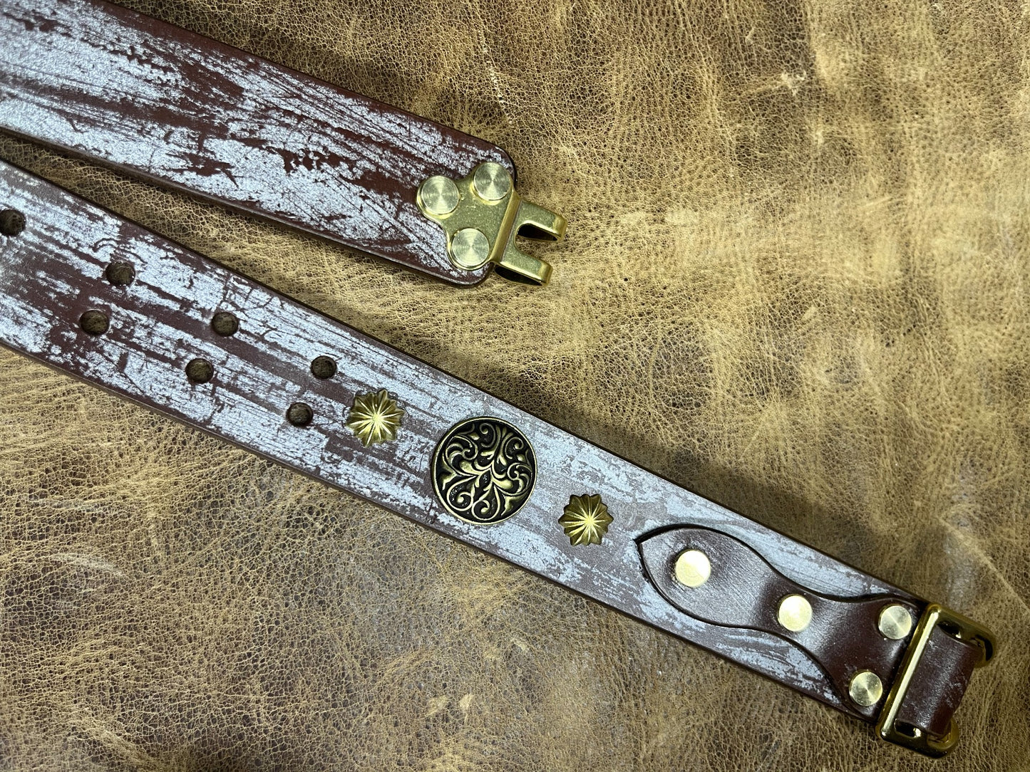 TWS British Bridle Cowhide Men's Cavalry Belt — Multi-Hole Adjustable